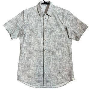 Lululemon Mens Airing Easy Short Sleeve Button Camp Shirt Gray Geometric Outdoor